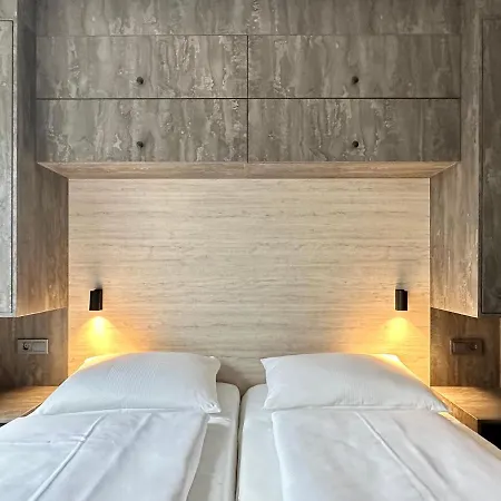 Apartmanhotel Apartimo Muenchen-unterhaching 3*